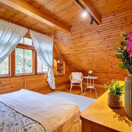 Mazurski Dom Nad Jeziorem Villa *